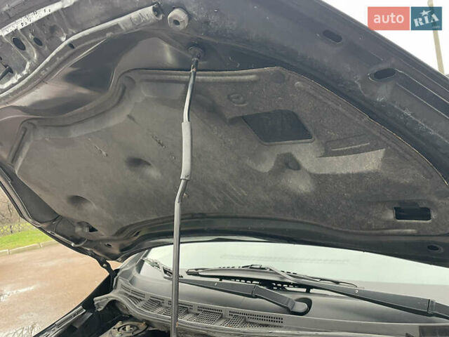 Черный Мазда 5, объемом двигателя 2 л и пробегом 210 тыс. км за 8100 $, фото 73 на Automoto.ua