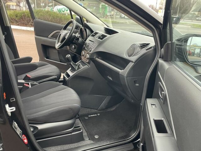 Чорний Мазда 5, об'ємом двигуна 2 л та пробігом 210 тис. км за 7950 $, фото 12 на Automoto.ua