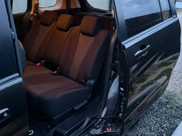 Чорний Мазда 5, об'ємом двигуна 1.6 л та пробігом 267 тис. км за 6000 $, фото 9 на Automoto.ua