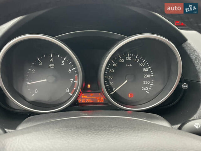 Черный Мазда 5, объемом двигателя 2 л и пробегом 210 тыс. км за 8100 $, фото 74 на Automoto.ua