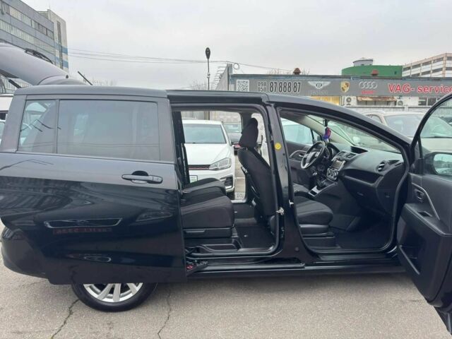 Черный Мазда 5, объемом двигателя 1.8 л и пробегом 171 тыс. км за 11000 $, фото 14 на Automoto.ua