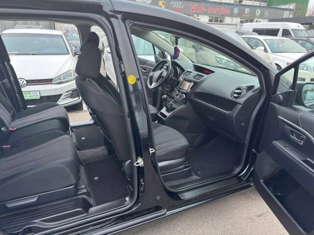 Черный Мазда 5, объемом двигателя 1.8 л и пробегом 171 тыс. км за 11000 $, фото 15 на Automoto.ua