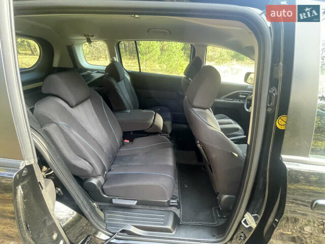 Чорний Мазда 5, об'ємом двигуна 1.8 л та пробігом 269 тис. км за 9000 $, фото 19 на Automoto.ua