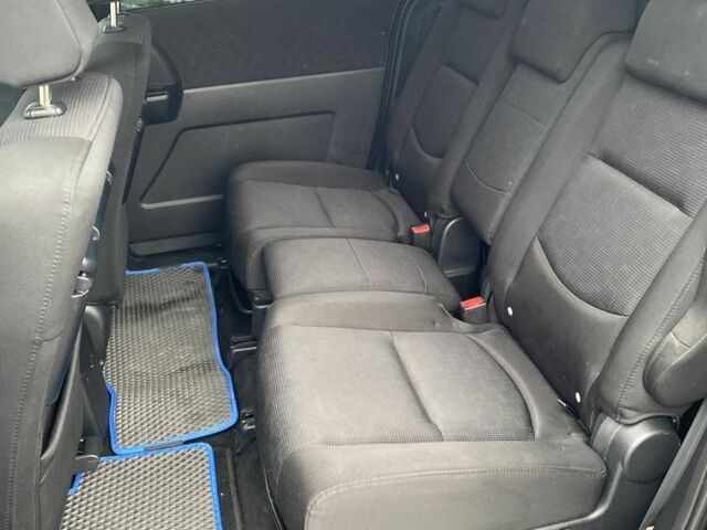 Чорний Мазда 5, об'ємом двигуна 2 л та пробігом 310 тис. км за 5250 $, фото 6 на Automoto.ua