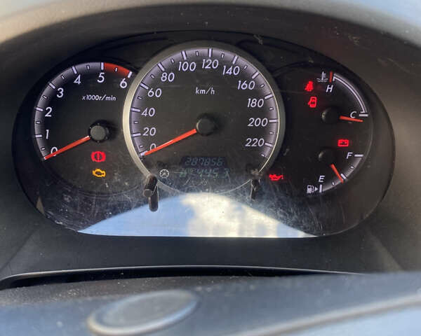 Фіолетовий Мазда 5, об'ємом двигуна 2 л та пробігом 289 тис. км за 4500 $, фото 10 на Automoto.ua