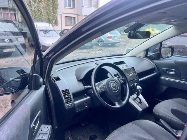 Фиолетовый Мазда 5, объемом двигателя 2 л и пробегом 170 тыс. км за 5600 $, фото 4 на Automoto.ua
