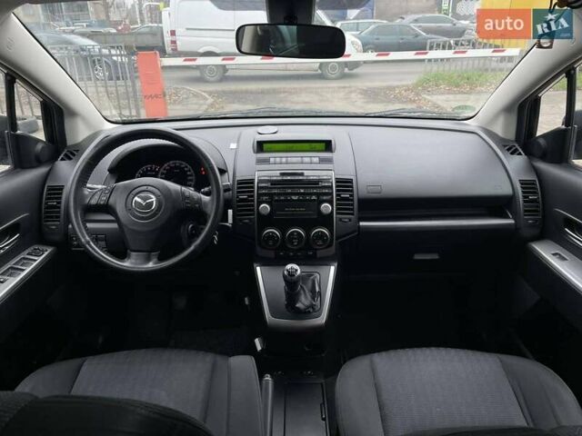 Фиолетовый Мазда 5, объемом двигателя 2 л и пробегом 195 тыс. км за 8400 $, фото 14 на Automoto.ua