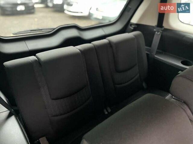 Фиолетовый Мазда 5, объемом двигателя 2 л и пробегом 195 тыс. км за 8400 $, фото 21 на Automoto.ua