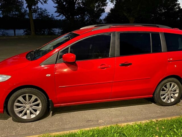 Красный Мазда 5, объемом двигателя 2 л и пробегом 320 тыс. км за 3900 $, фото 2 на Automoto.ua