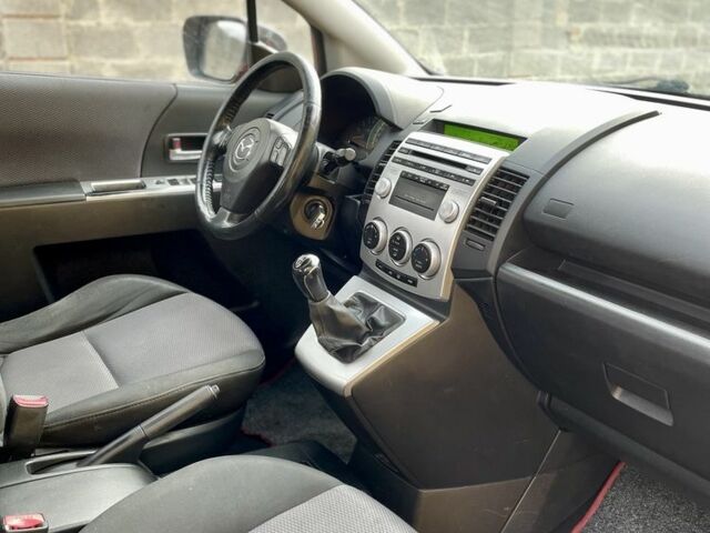 Красный Мазда 5, объемом двигателя 2 л и пробегом 290 тыс. км за 4300 $, фото 9 на Automoto.ua