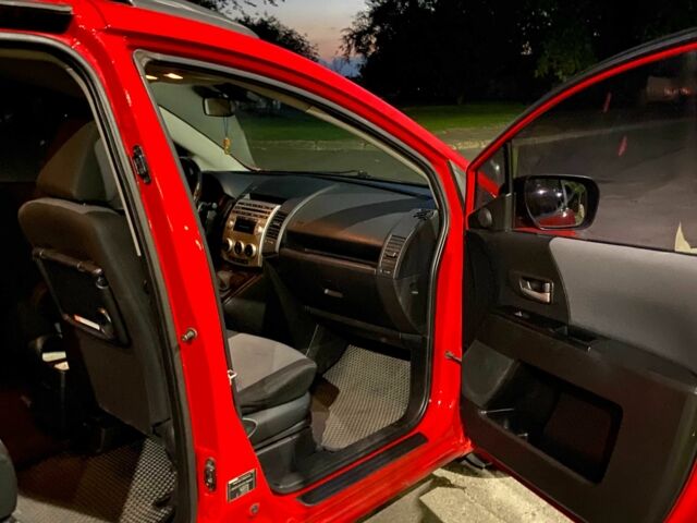 Красный Мазда 5, объемом двигателя 2 л и пробегом 320 тыс. км за 3900 $, фото 7 на Automoto.ua