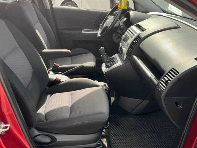 Красный Мазда 5, объемом двигателя 2 л и пробегом 298 тыс. км за 4740 $, фото 13 на Automoto.ua