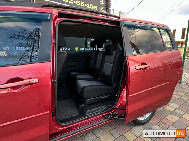 Красный Мазда 5, объемом двигателя 2 л и пробегом 287 тыс. км за 4999 $, фото 16 на Automoto.ua