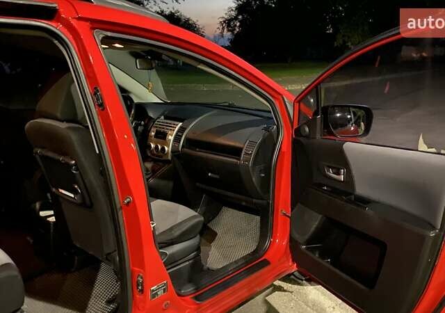 Красный Мазда 5, объемом двигателя 2 л и пробегом 320 тыс. км за 3900 $, фото 18 на Automoto.ua
