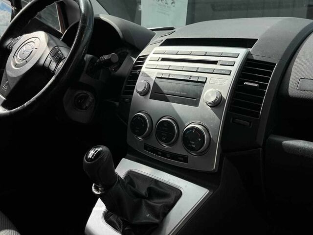 Красный Мазда 5, объемом двигателя 2 л и пробегом 298 тыс. км за 4740 $, фото 9 на Automoto.ua