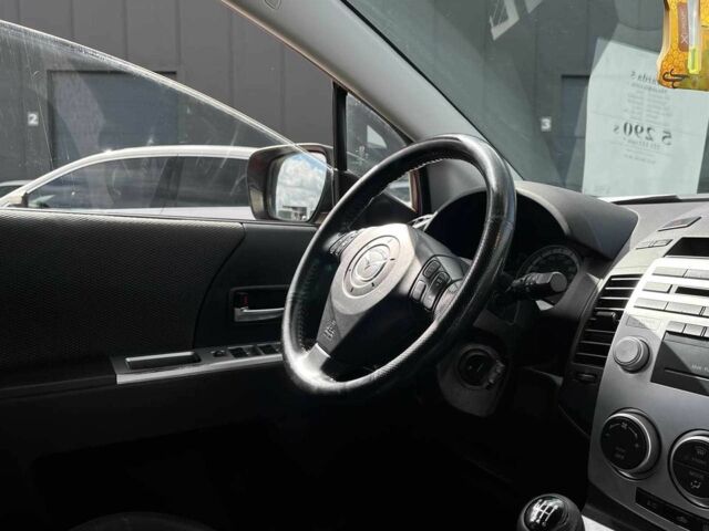 Красный Мазда 5, объемом двигателя 2 л и пробегом 298 тыс. км за 4740 $, фото 8 на Automoto.ua