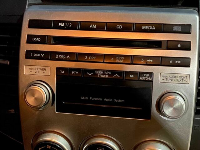 Красный Мазда 5, объемом двигателя 2 л и пробегом 320 тыс. км за 3900 $, фото 16 на Automoto.ua