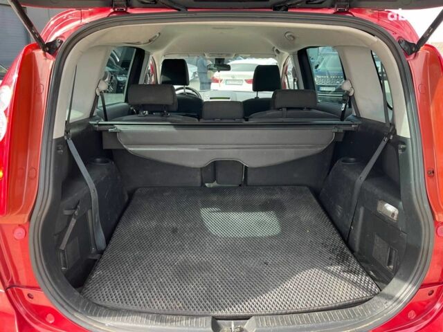 Червоний Мазда 5, об'ємом двигуна 2 л та пробігом 298 тис. км за 5290 $, фото 18 на Automoto.ua