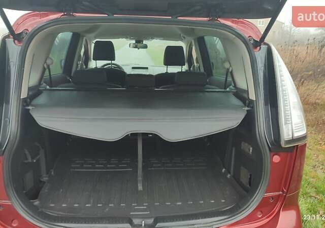 Червоний Мазда 5, об'ємом двигуна 2 л та пробігом 166 тис. км за 6100 $, фото 12 на Automoto.ua