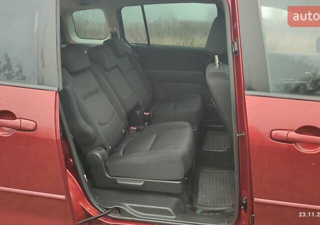 Червоний Мазда 5, об'ємом двигуна 2 л та пробігом 166 тис. км за 6100 $, фото 9 на Automoto.ua