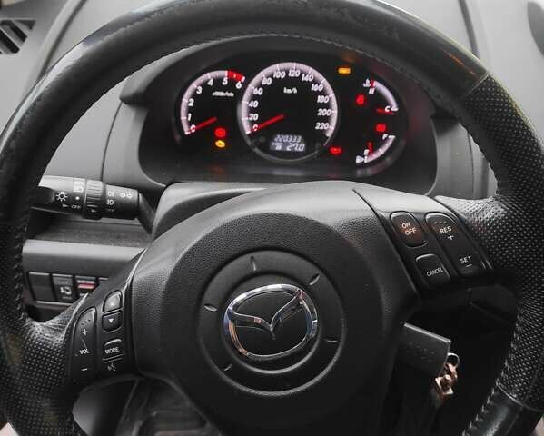 Красный Мазда 5, объемом двигателя 2 л и пробегом 220 тыс. км за 6800 $, фото 10 на Automoto.ua