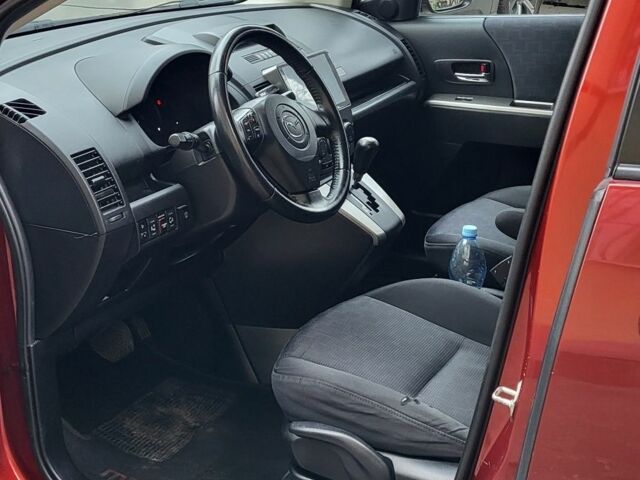 Красный Мазда 5, объемом двигателя 2 л и пробегом 214 тыс. км за 5800 $, фото 8 на Automoto.ua