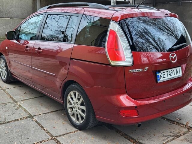 Красный Мазда 5, объемом двигателя 2 л и пробегом 214 тыс. км за 5800 $, фото 3 на Automoto.ua