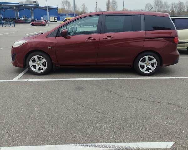 Красный Мазда 5, объемом двигателя 1.6 л и пробегом 235 тыс. км за 8300 $, фото 2 на Automoto.ua