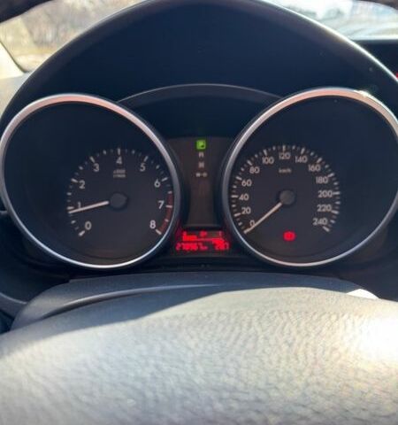 Красный Мазда 5, объемом двигателя 2 л и пробегом 271 тыс. км за 7000 $, фото 6 на Automoto.ua