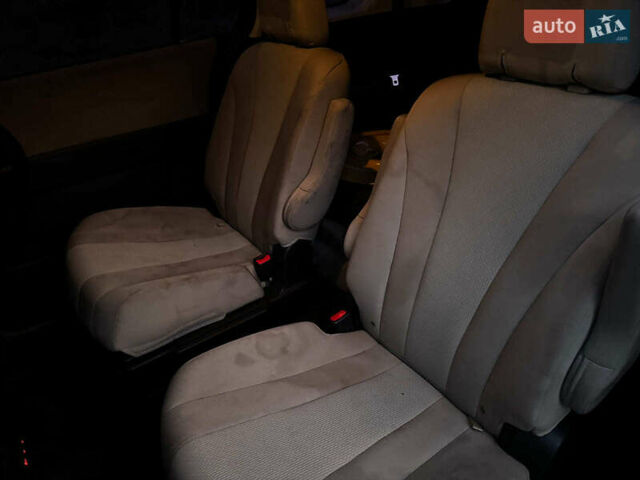 Червоний Мазда 5, об'ємом двигуна 2.5 л та пробігом 193 тис. км за 9490 $, фото 20 на Automoto.ua