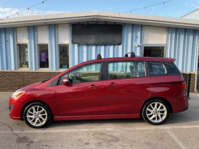 Красный Мазда 5, объемом двигателя 2.5 л и пробегом 82 тыс. км за 8100 $, фото 2 на Automoto.ua