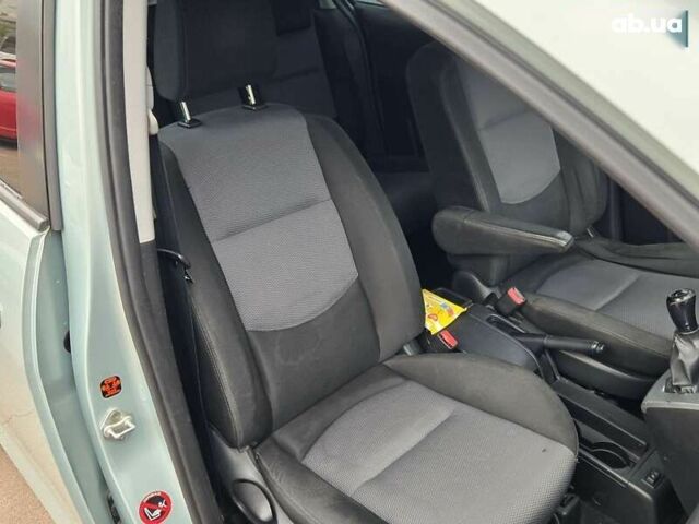 Мазда 5, объемом двигателя 2 л и пробегом 251 тыс. км за 4800 $, фото 10 на Automoto.ua