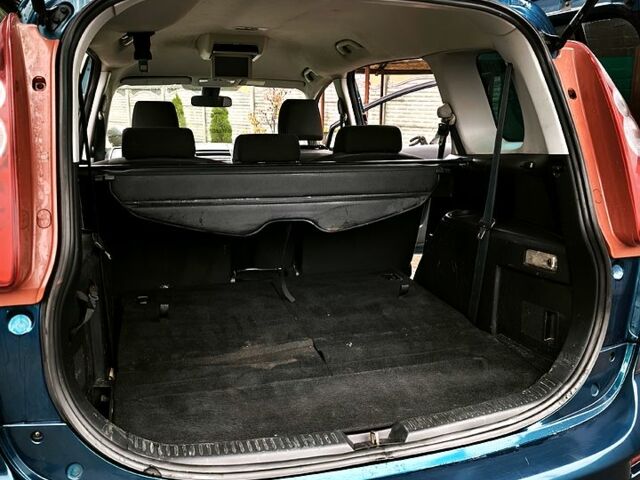 Мазда 5, объемом двигателя 2 л и пробегом 187 тыс. км за 4999 $, фото 13 на Automoto.ua