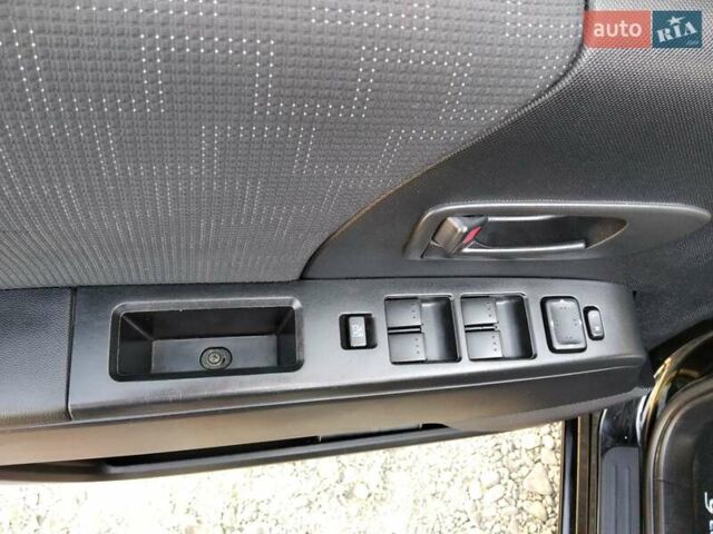 Мазда 5, объемом двигателя 2 л и пробегом 270 тыс. км за 6000 $, фото 18 на Automoto.ua