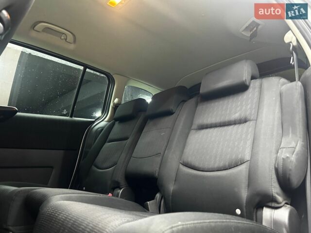 Мазда 5, объемом двигателя 1.8 л и пробегом 160 тыс. км за 7900 $, фото 24 на Automoto.ua