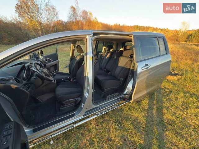Мазда 5, об'ємом двигуна 1.6 л та пробігом 205 тис. км за 9000 $, фото 5 на Automoto.ua