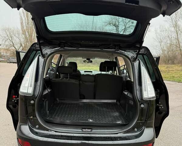 Мазда 5, объемом двигателя 2 л и пробегом 214 тыс. км за 7500 $, фото 19 на Automoto.ua