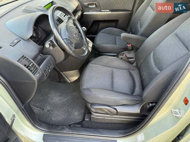 Жовтий Мазда 5, об'ємом двигуна 2 л та пробігом 238 тис. км за 6800 $, фото 22 на Automoto.ua