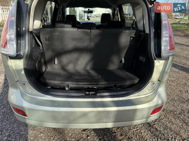 Жовтий Мазда 5, об'ємом двигуна 2 л та пробігом 238 тис. км за 6800 $, фото 38 на Automoto.ua