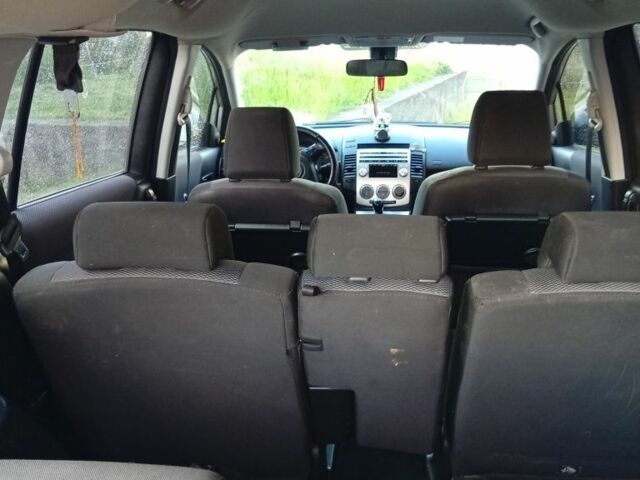 Серый Мазда 5, объемом двигателя 2 л и пробегом 320 тыс. км за 3000 $, фото 3 на Automoto.ua