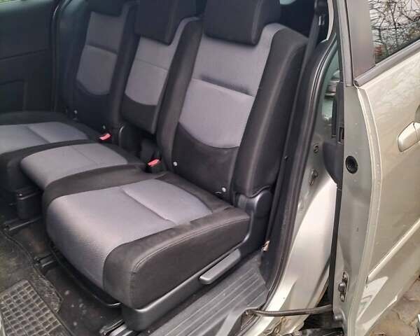 Сірий Мазда 5, об'ємом двигуна 2 л та пробігом 295 тис. км за 4000 $, фото 17 на Automoto.ua