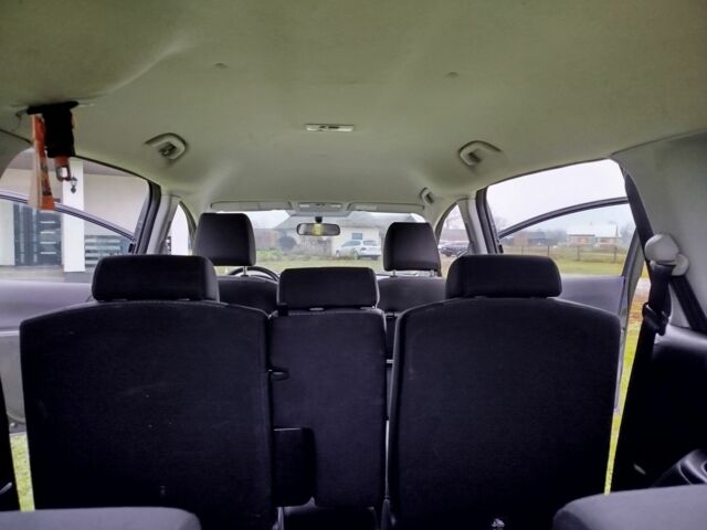 Серый Мазда 5, объемом двигателя 2 л и пробегом 188 тыс. км за 3950 $, фото 16 на Automoto.ua