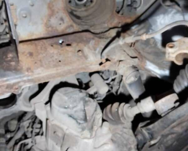 Серый Мазда 5, объемом двигателя 2 л и пробегом 354 тыс. км за 4200 $, фото 10 на Automoto.ua