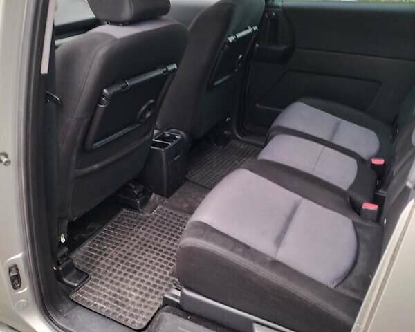 Сірий Мазда 5, об'ємом двигуна 2 л та пробігом 295 тис. км за 4000 $, фото 18 на Automoto.ua