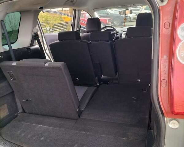 Сірий Мазда 5, об'ємом двигуна 2 л та пробігом 295 тис. км за 4000 $, фото 22 на Automoto.ua