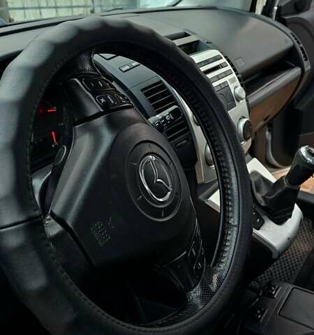 Серый Мазда 5, объемом двигателя 2 л и пробегом 335 тыс. км за 5200 $, фото 4 на Automoto.ua