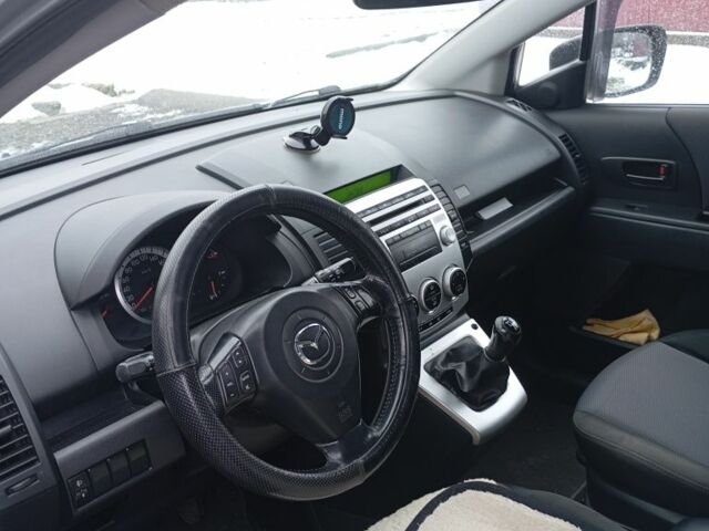 Сірий Мазда 5, об'ємом двигуна 2 л та пробігом 312 тис. км за 4694 $, фото 5 на Automoto.ua