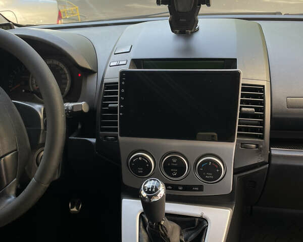 Серый Мазда 5, объемом двигателя 2 л и пробегом 246 тыс. км за 5400 $, фото 7 на Automoto.ua