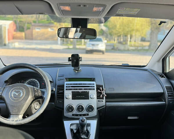 Мазда 5 2006 в Николаеве на Automoto.ua Серый Мазда 5, объемом двигателя 2 л и пробегом 500 тыс. км за 4750 $, фото 41 на Automoto.ua