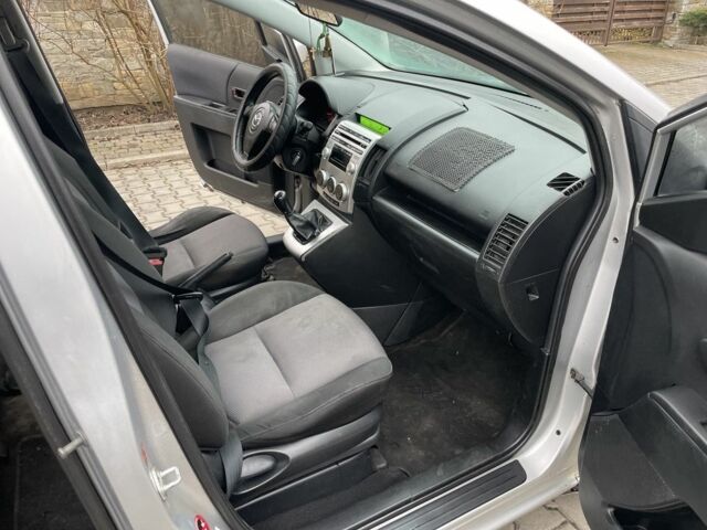 Серый Мазда 5, объемом двигателя 2 л и пробегом 240 тыс. км за 2999 $, фото 17 на Automoto.ua